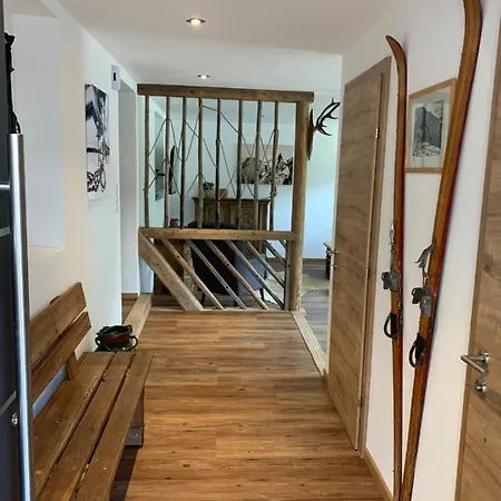 Wolfgang Auderer Apartment