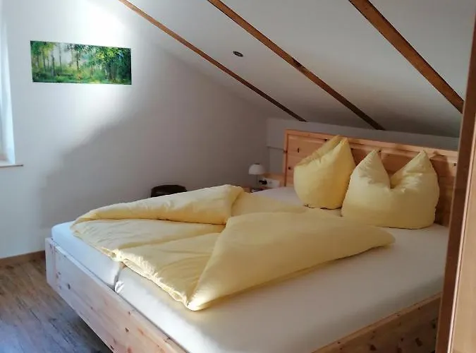 Wolfgang Auderer Йерценс